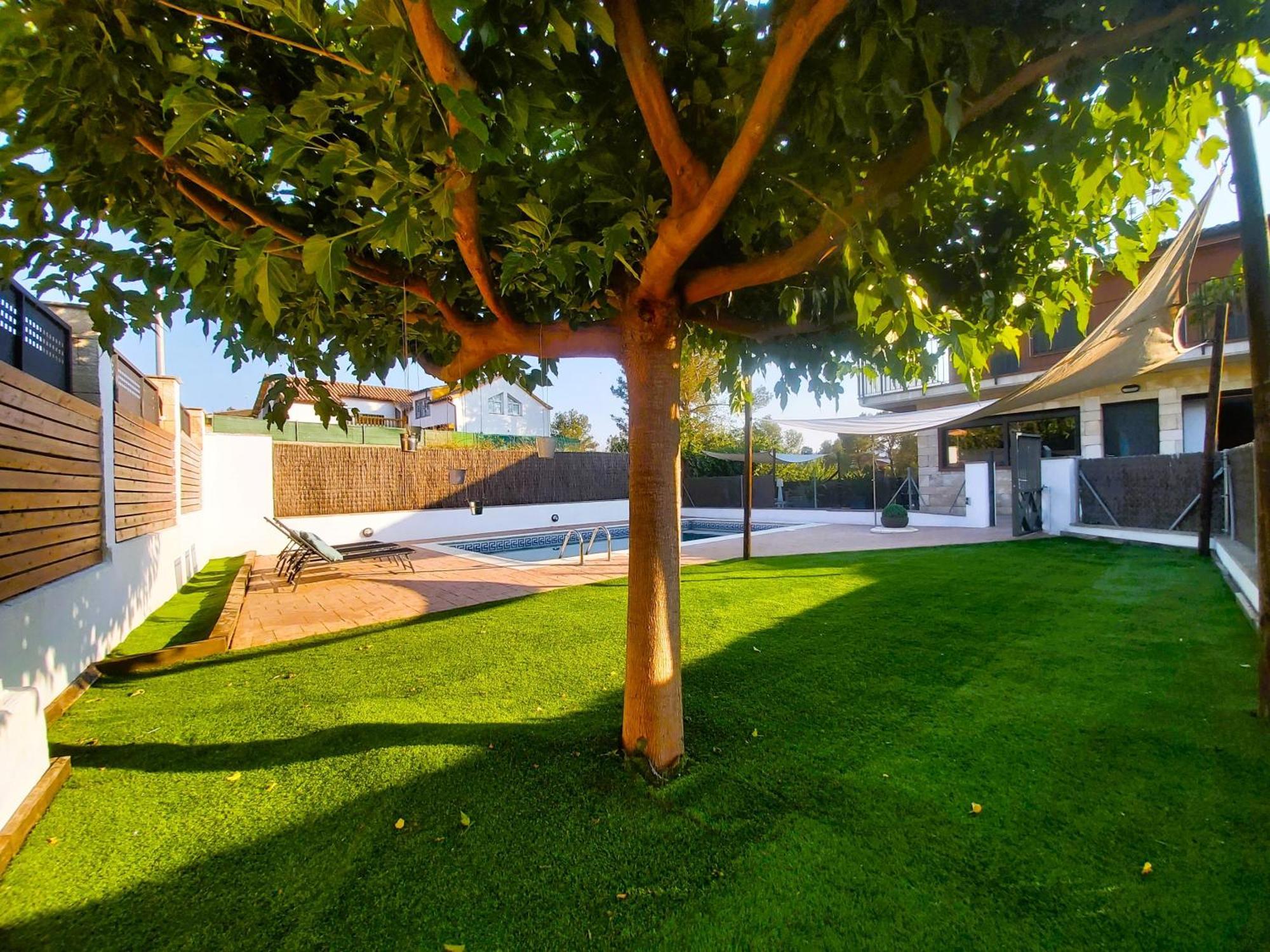 Morera Blanca Piscina, Barbacoa, Chill-Out San Mateu de Bages Buitenkant foto